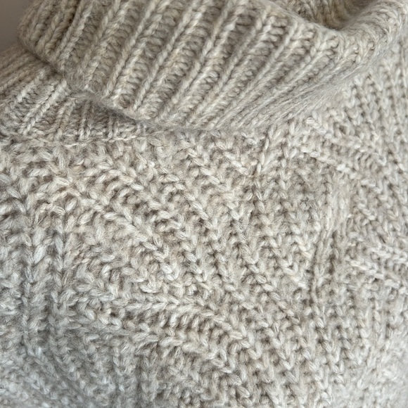 Target Sweater - Picture 3 of 4